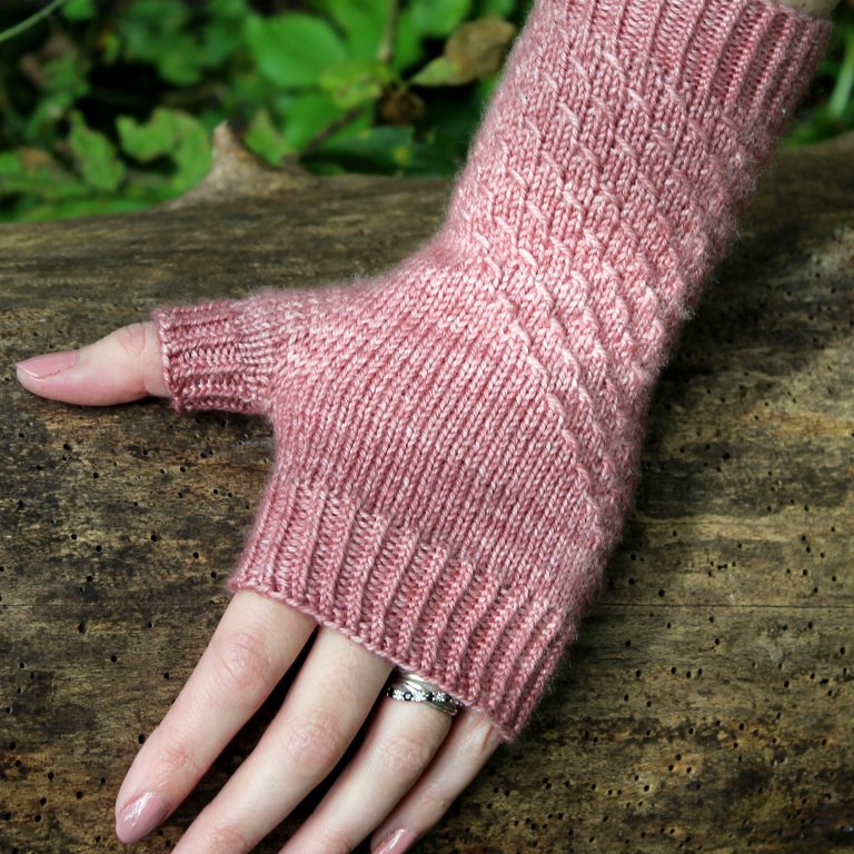 Dealas - Liz Corke Knits